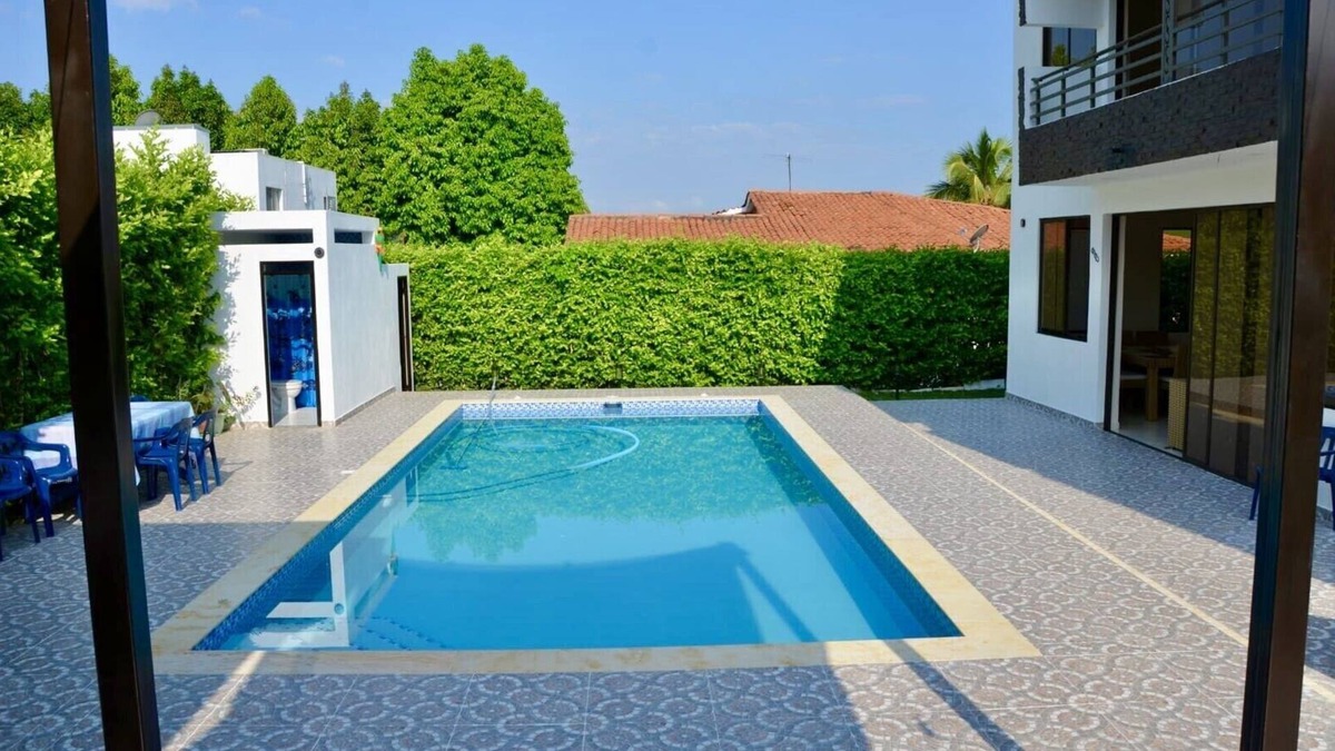 Ricaurte Villa | Villa Moderna para Descansar