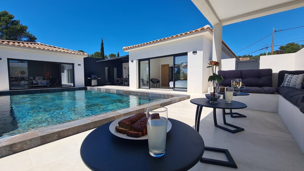 Puget Villa | Villa Moderne au Coeur du Luberon
