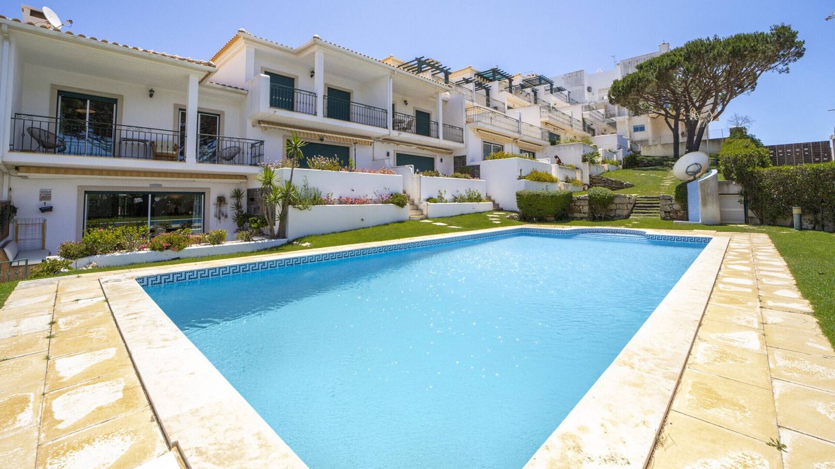 Aldeia das Acoteias House | Villa Moises - an excellent property 500 mts from the famous Falésia beach