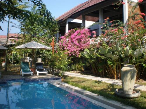 Pantai Tengah Resort | Villa Molek