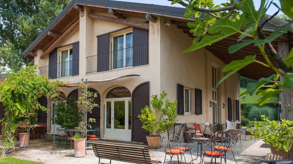 Sariano Villa | Villa Monia - Four Bedroom Villa, Sleeps 8