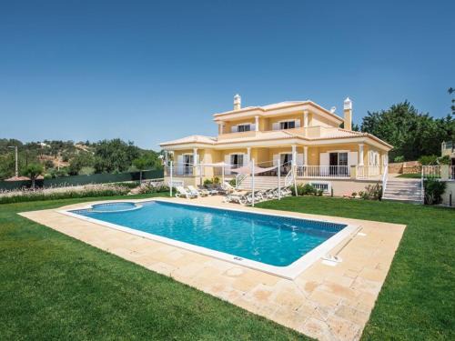 Pata de Cima Villa | Villa Monte Sol V6 by Interhome