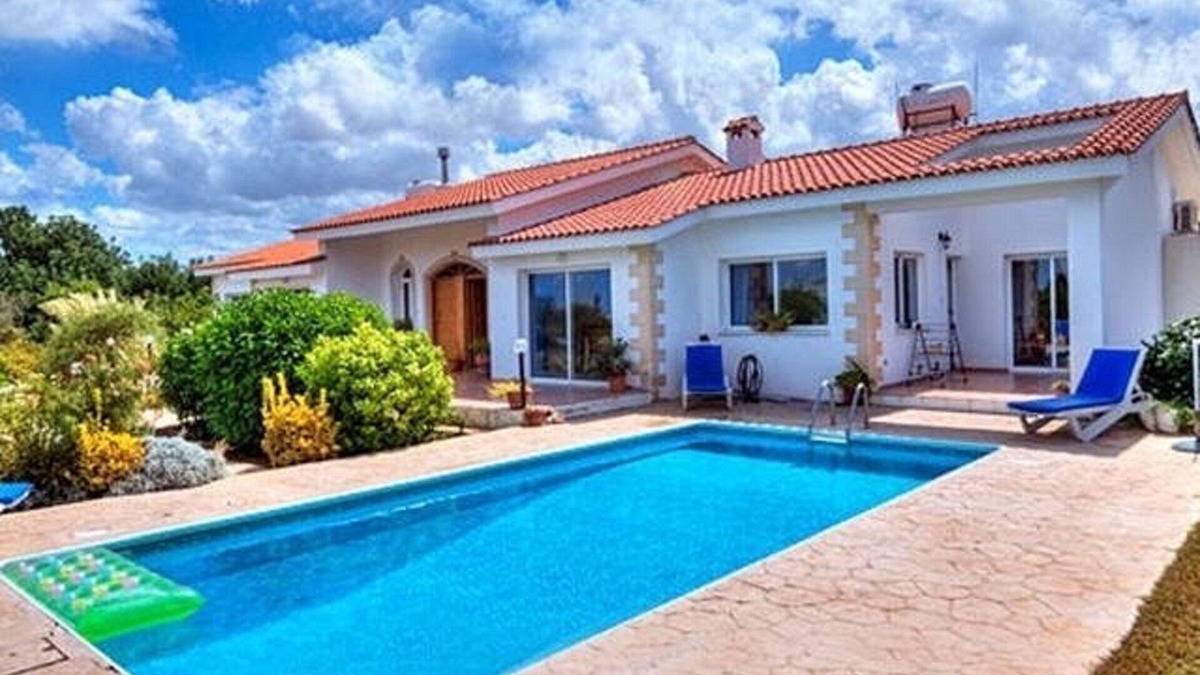 Latchi Villa | Villa Morfo your perfect gate-away