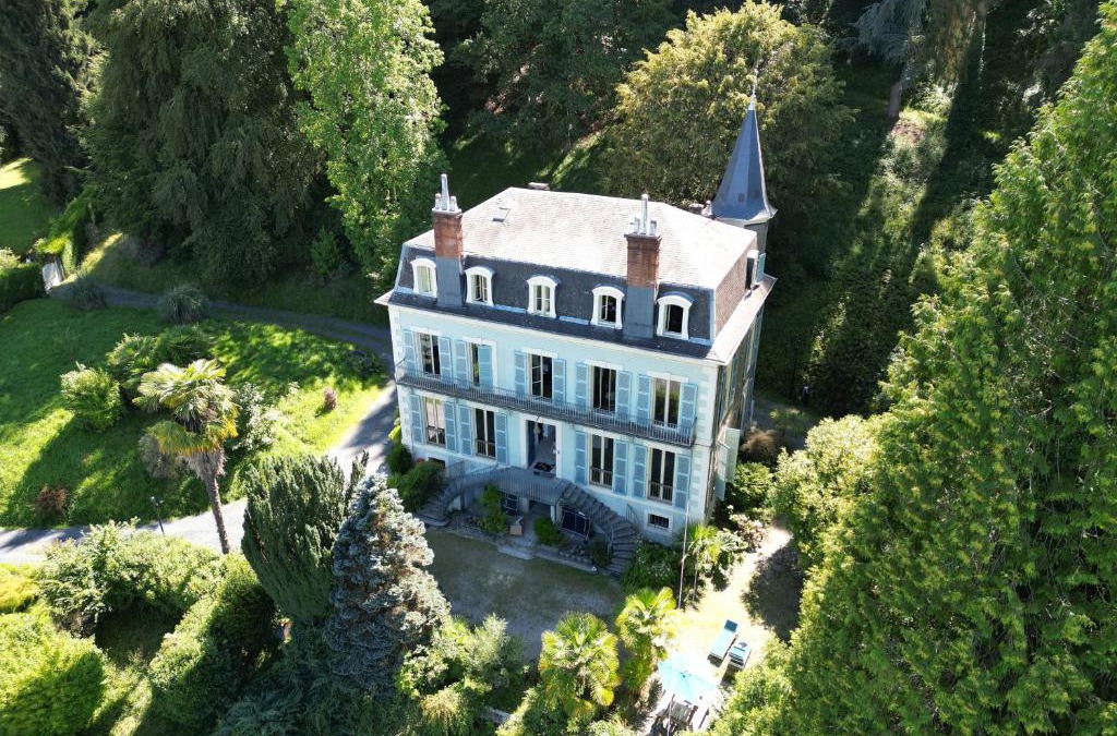 Bagneres-de-Bigorre Villa | Villa Morton - Domaine du Grand Tourmalet Pic du Midi