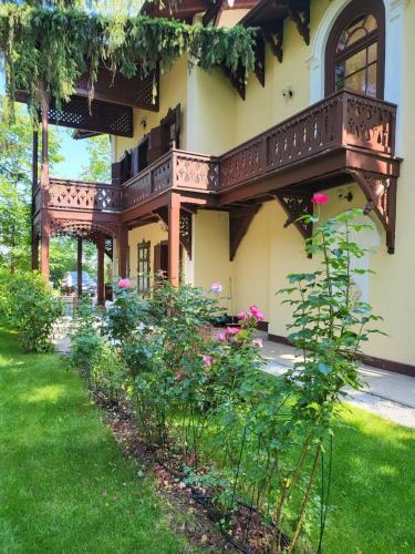Baden Apartment | Villa Musik - apartments in historical Villa , Baden