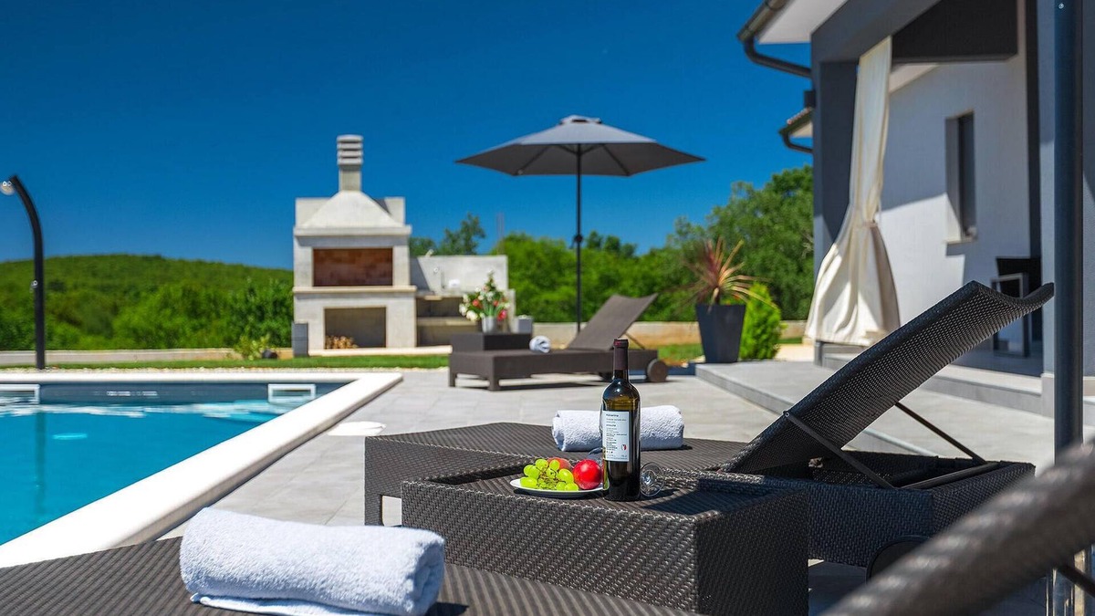 Krmed House | Villa My Ivana is the perfect place to have a comfortable and peaceful vacation.