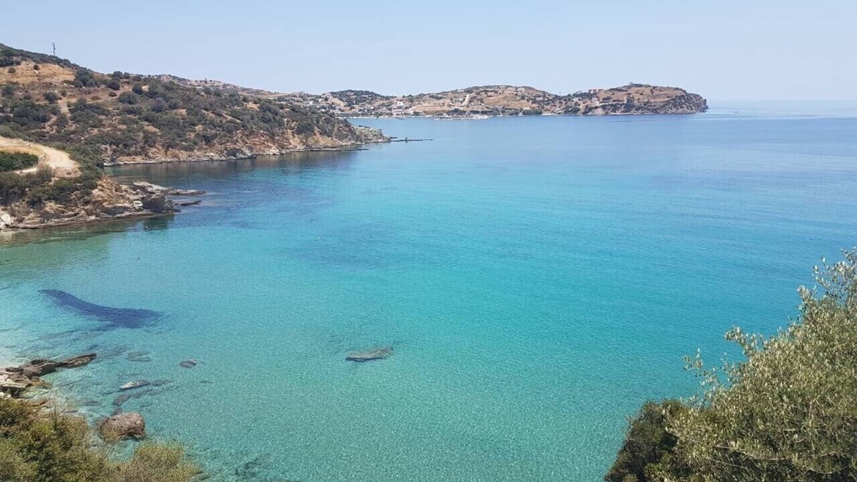 Agii Apostoli Villa | Villa Nafsika with spectacular views of the Aegean Sea