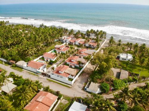 San Luis Talpa House | Villa Nakär - Oceanfront Luxury Villa in Playa Amatecampo, El Salvador