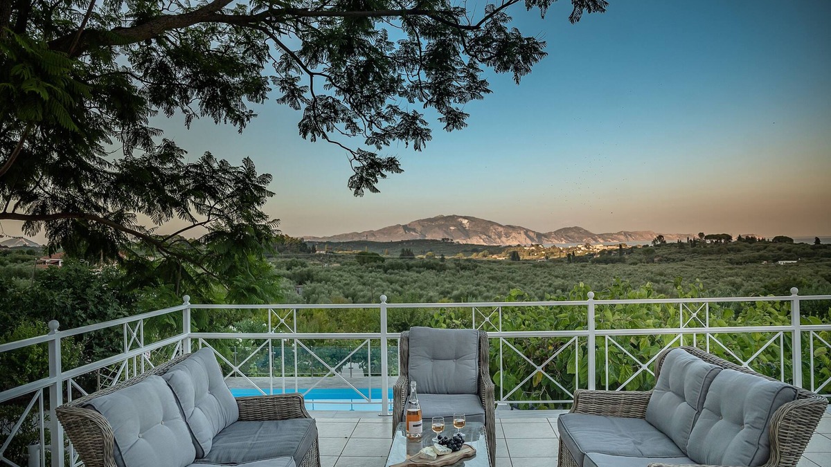 Lithakia Villa | Villa Natura Private pool and Sea view -early book 60dates or more 5% DISCOUNT