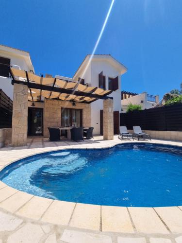 Aphrodite Hills Villa | Villa Nausicaa private pool & hot tub, Aphrodite Hills Golf Resort