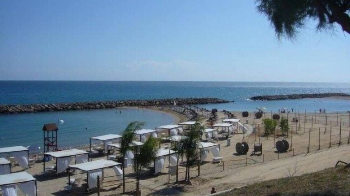 Torchiarolo House | Villa Nazareth facing the sea Sandy beach