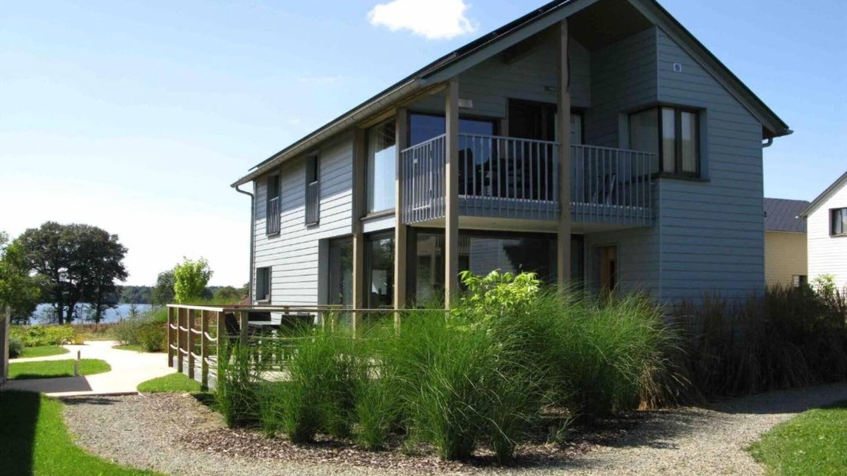 Froidchapelle Villa | Villa near Lacs de l’Eau d’Heure Lakes