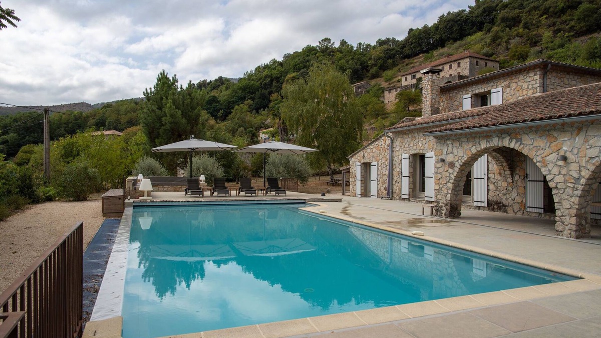 Les Salelles Villa | Villa near Les Vans with Private Pool