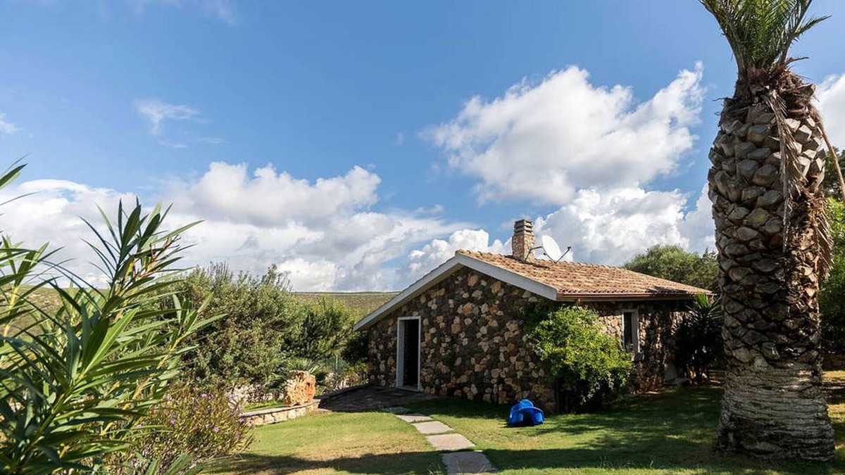 Maladroscia Villa | Villa near Maladroxia beach