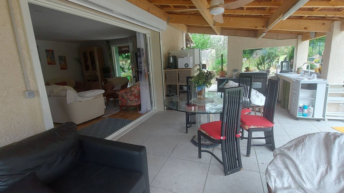 Restinclieres House | Villa near Montpellier (34) and beaches in exceptional green setting.