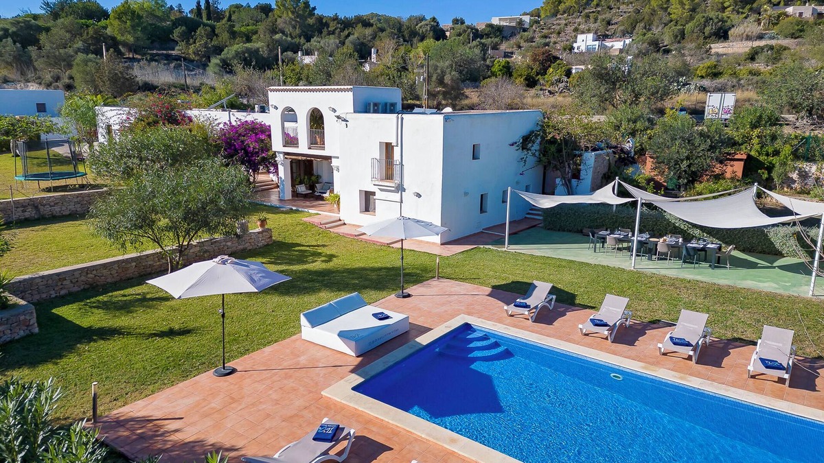 Sant Agusti des Vedra Villa | Villa near San Antonio Sleeps 10