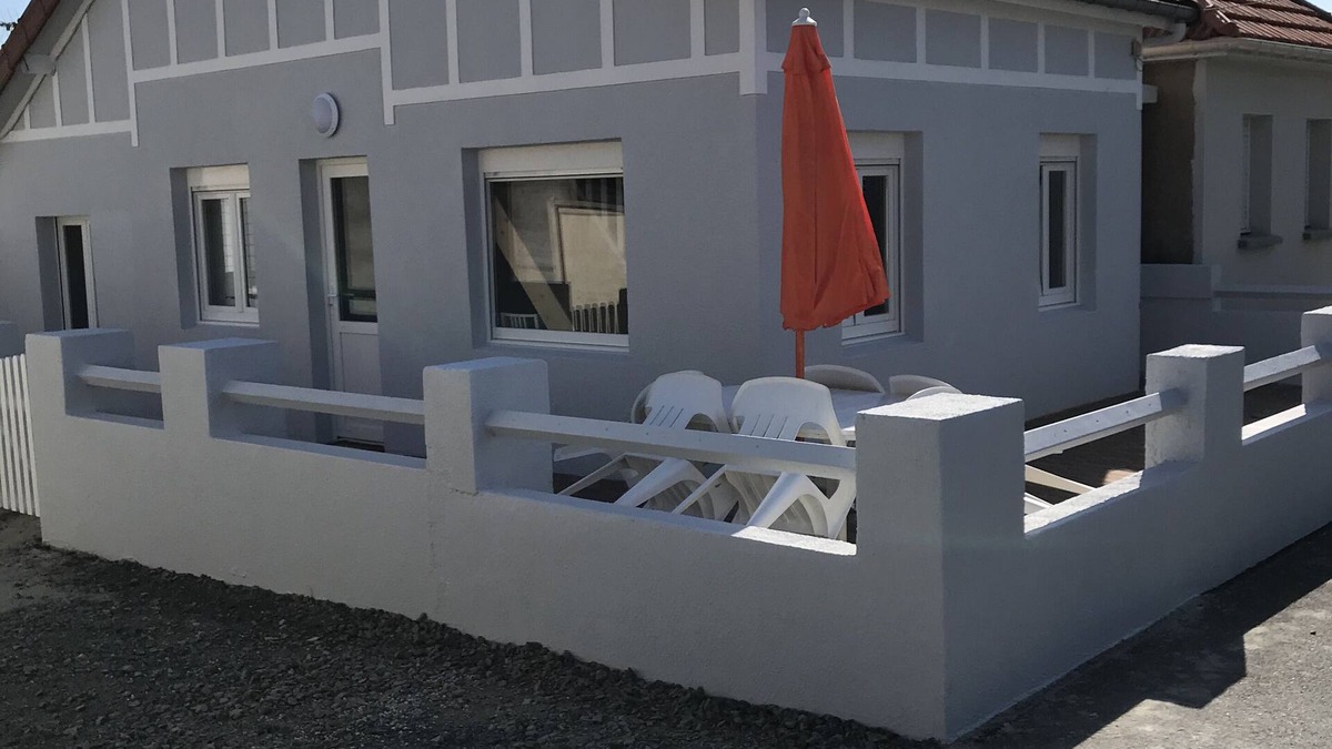 Saint-Martin de Brehal Villa | - VILLA NEAR THE SEA -