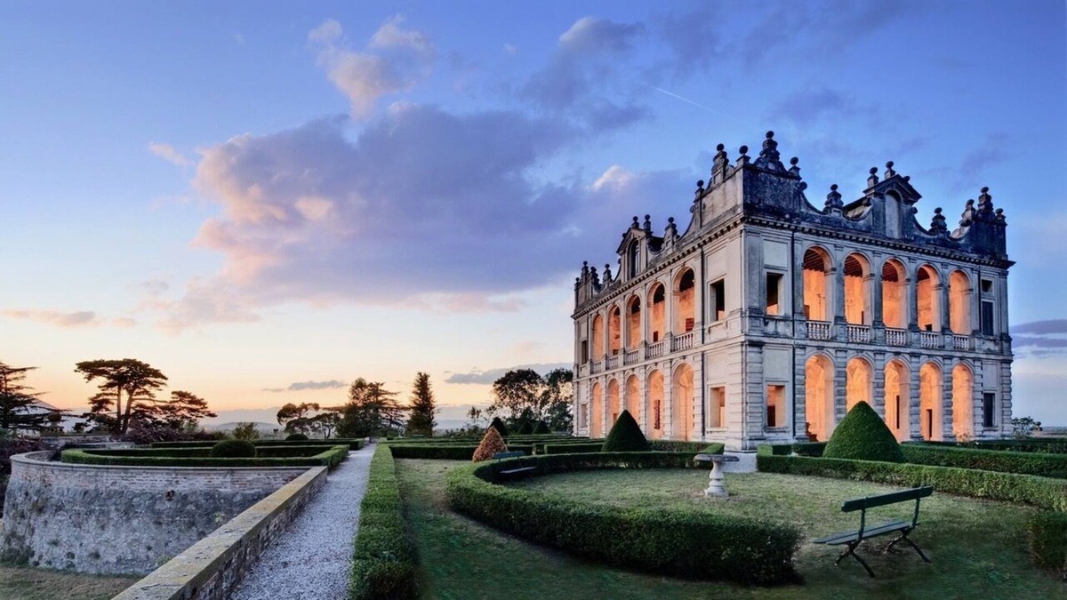 La Montecchia Villa | VILLA NOBILE - Seven Bedroom Villa, Sleeps 12
