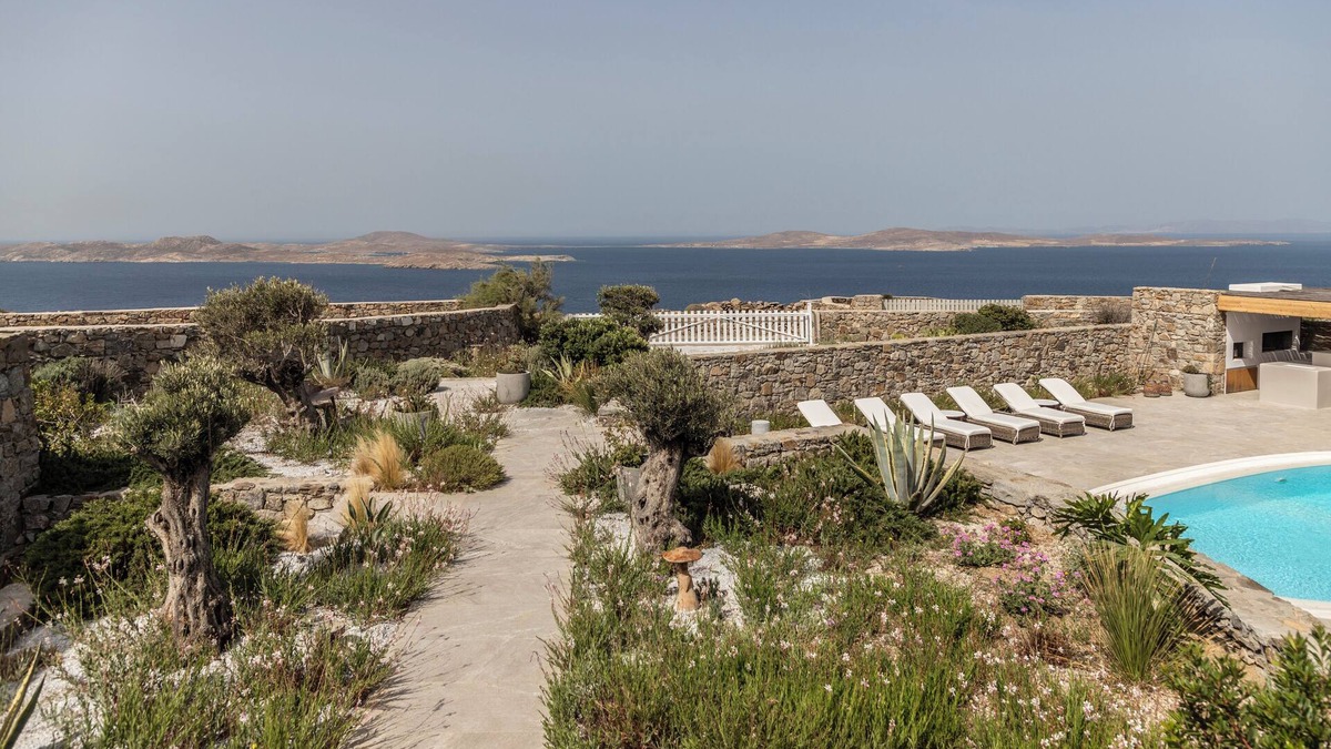 Agios Ioannis Villa | Villa Nostos: Six bedroom luxury family villa with breathtaking sunset view