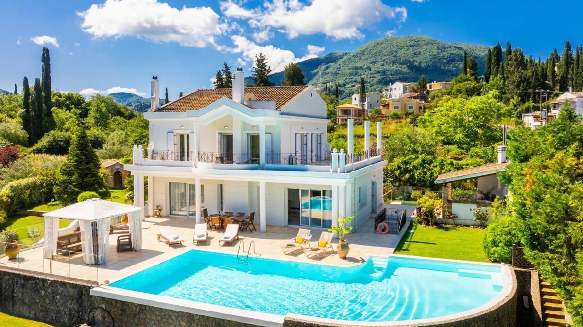 Kinopiastes Villa | Villa Noulia - Four Bedroom Villa, Sleeps 10