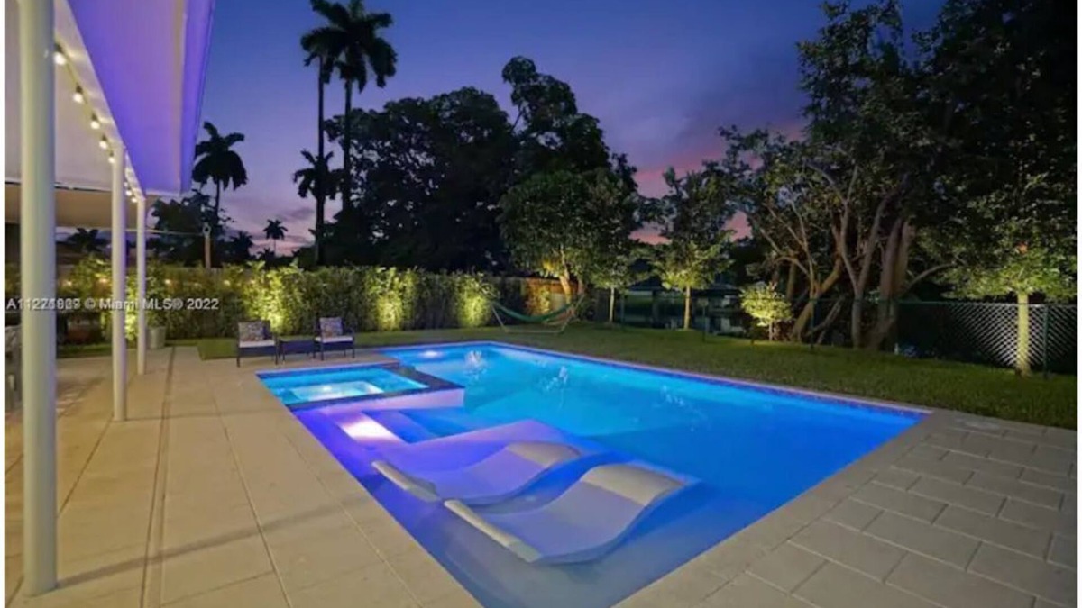 West Little River Villa | Villa Oasis Retreat Pool