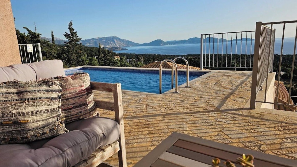 Manganos Villa | Villa-Ocean view from every room, spacious and very clean.