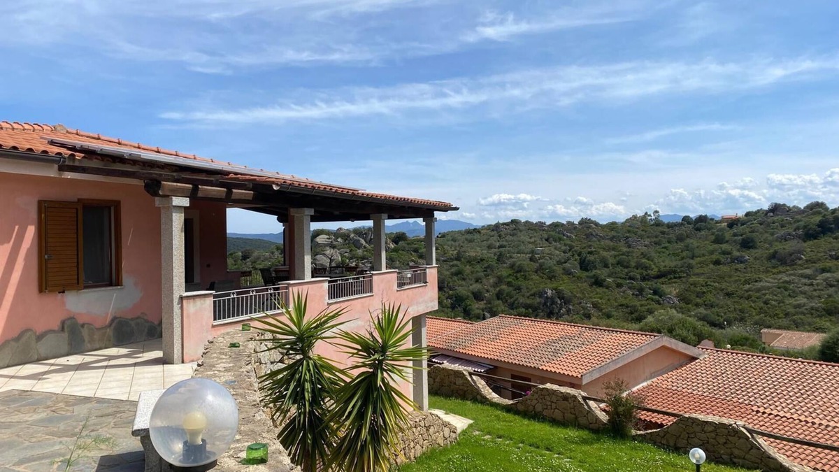 Osseddu Villa | Villa Olbia surrounded by greenery.Perfect mix of peace and the sea Sardegna