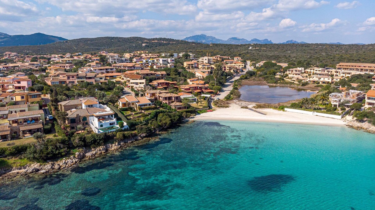 Baia Caddinas Villa | Villa Oleandri 50m From Seashore, Golfo Aranci, Italy