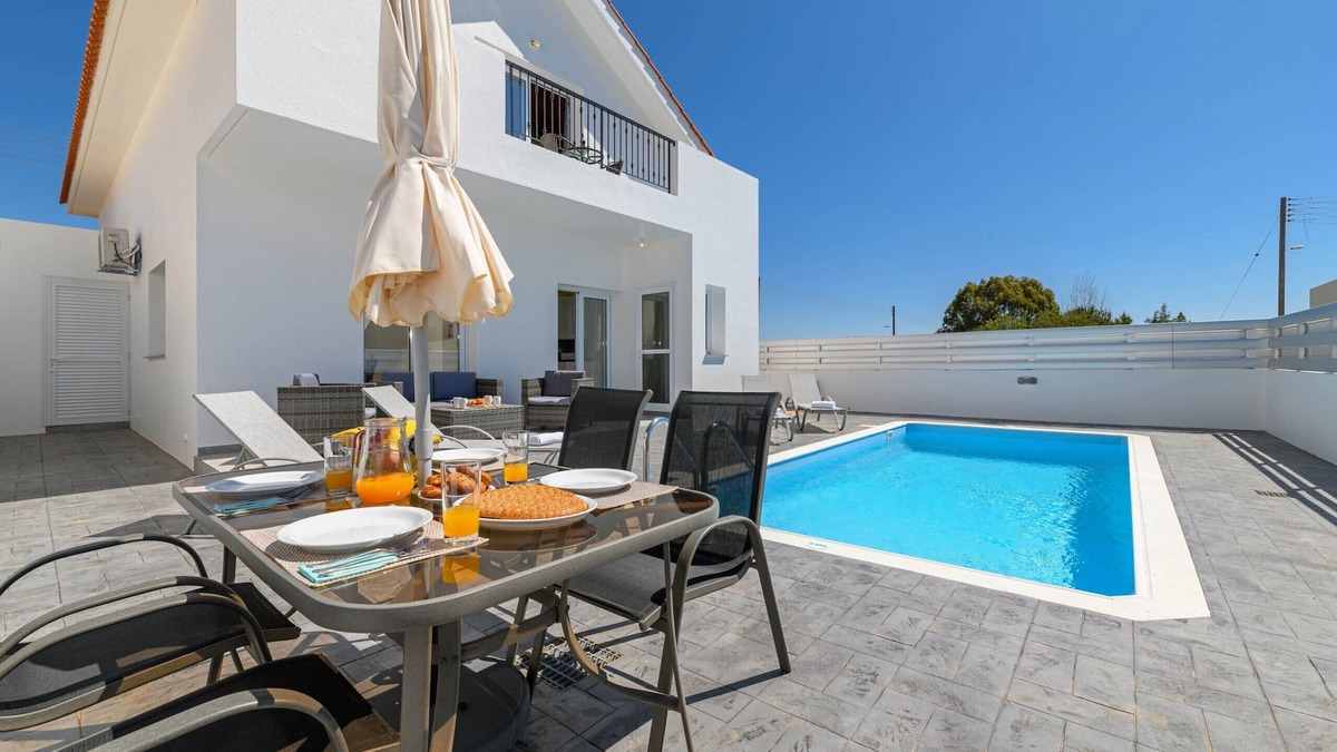 Xylofagou Villa | Villa Olivia - 3 bedroom villa ideal for relaxed family holidays