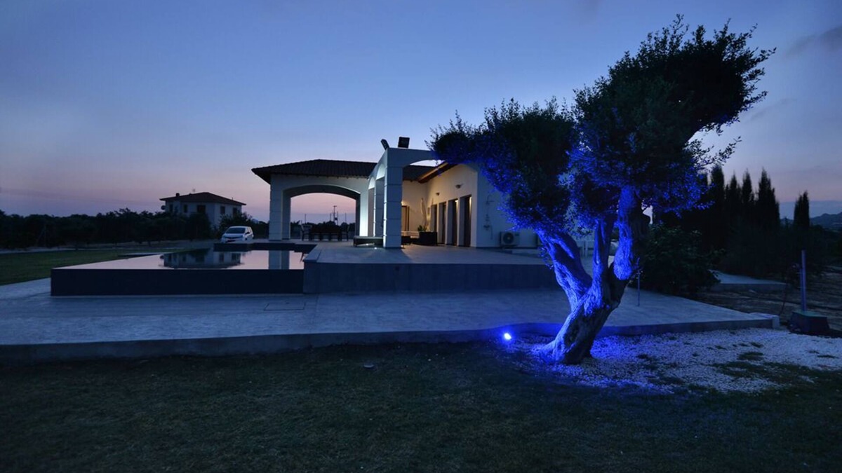 Maroni Villa | Villa Olivo Maroni, Charming 3-Bedroom VILLA with Private Pool in 4000sm plot