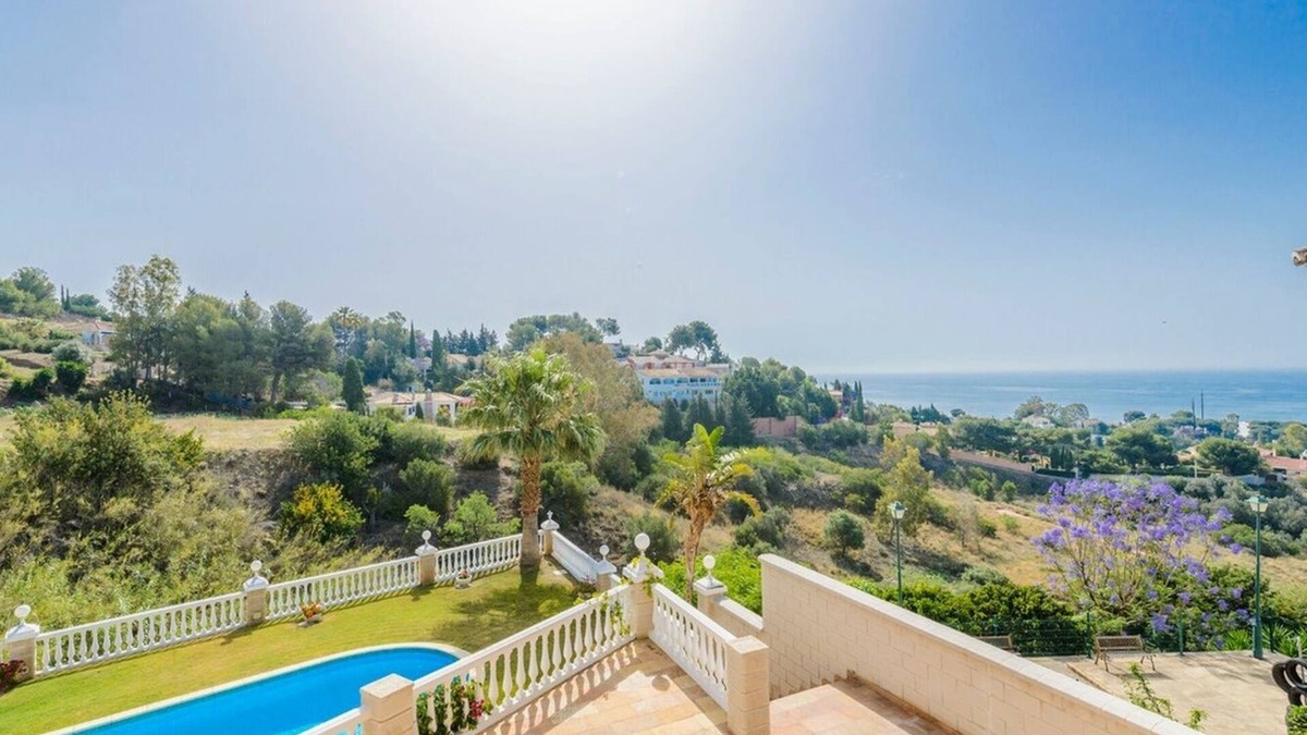 Benalmadena Villa | Villa Olmedo Benalmádena by Ruralidays
