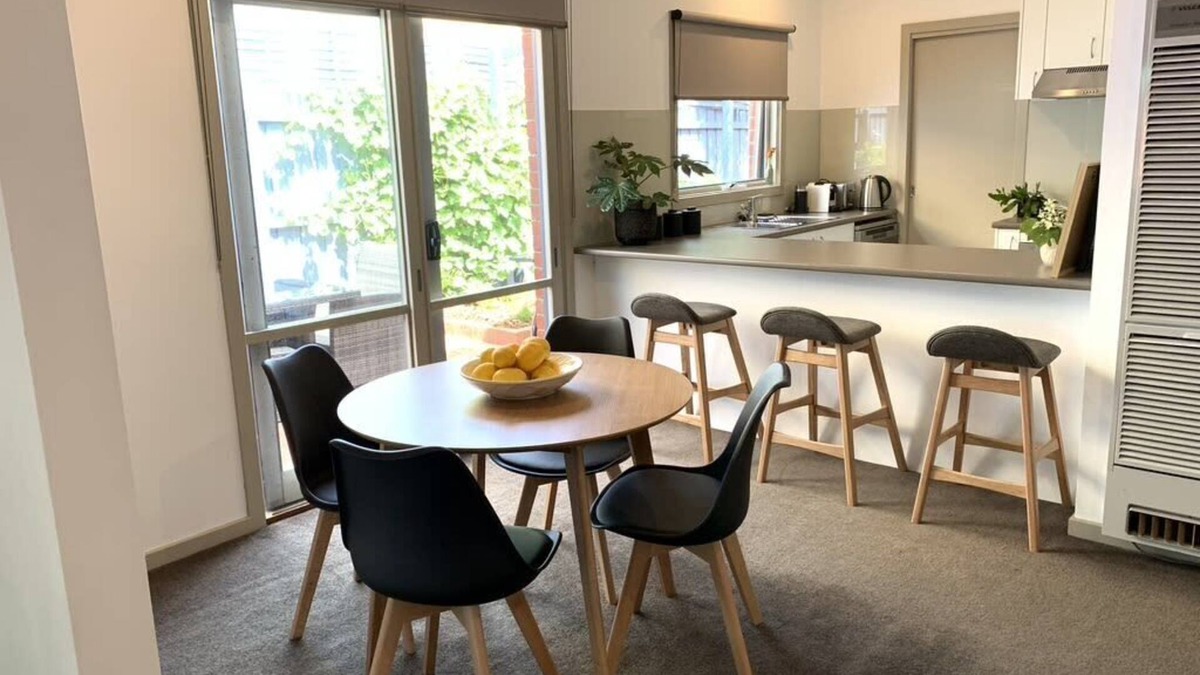 Newtown Villa | Villa on Clarke, Newtown