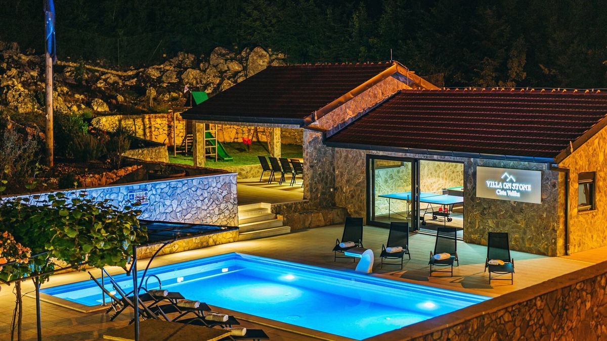Velika Cista Villa | Villa on Stone, Cista Velika