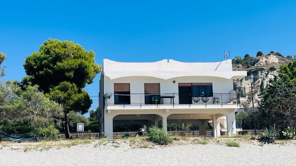 Bova Marina Villa | Villa on the beach in Bova Marina (Reggio Cal.)