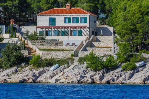 Cove Osibova (Milna) Villa | Villa Osibova