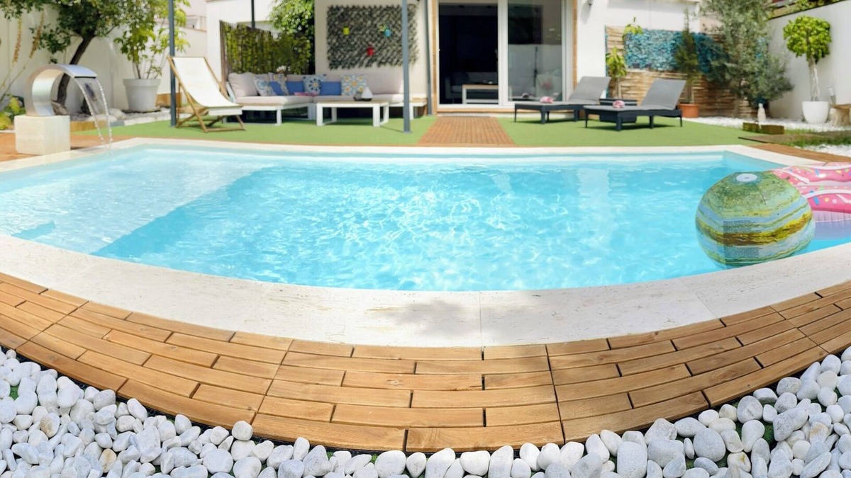 Esplugues de Llobregat Villa | "Villa Paradise, Urban Oasis" by Toprentalsbarcelona