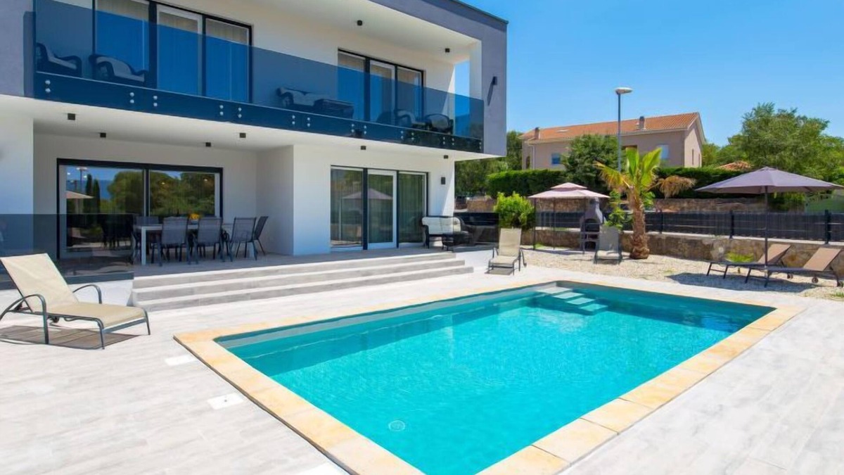 Pinezici House | Villa Palma by Interhome