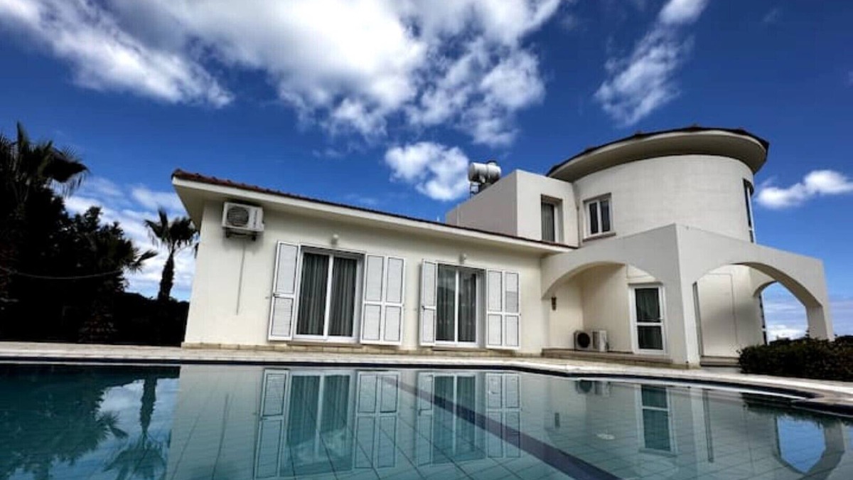 Kyrenia District Villa | Villa Palmer - Luxury Four bed Villa With Pool