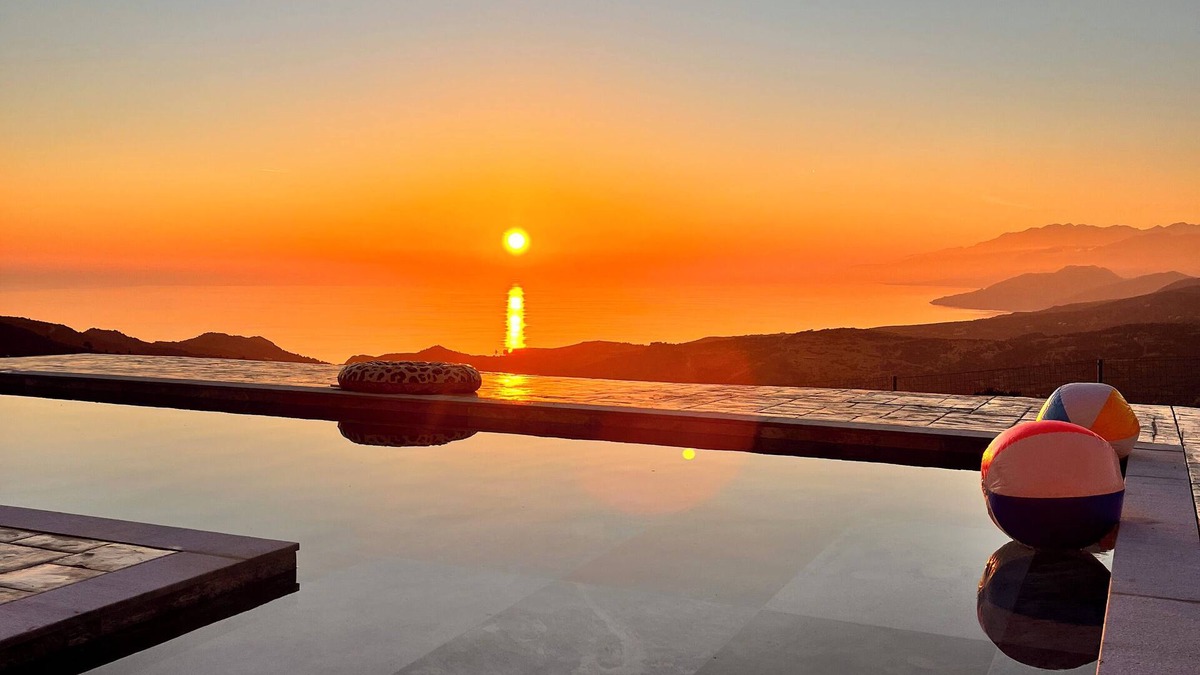 Saktouria House | Villa Panorama | Sunset Retreat