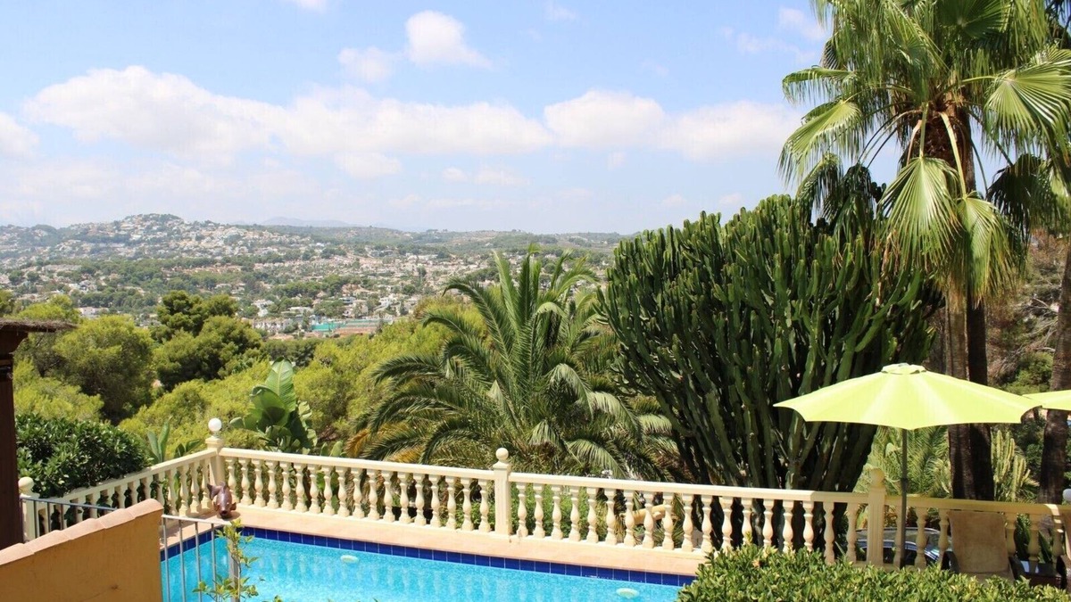 Arnella Villa | Villa Panoramique Avec Piscine Sans vis à vis Proche du Centre et des Plages
