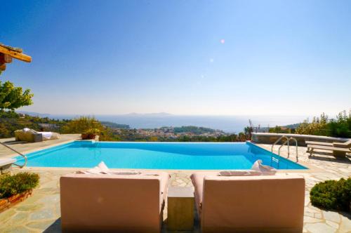 Alonissos Villa | Villa Paparouna