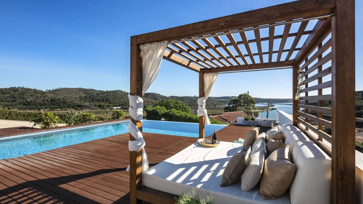 Silves Villa | Villa Paradise - Arade River getaway