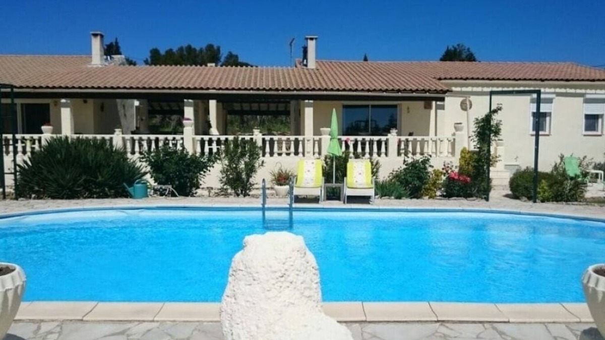 La Liviniere Villa | VILLA PARROQUETS