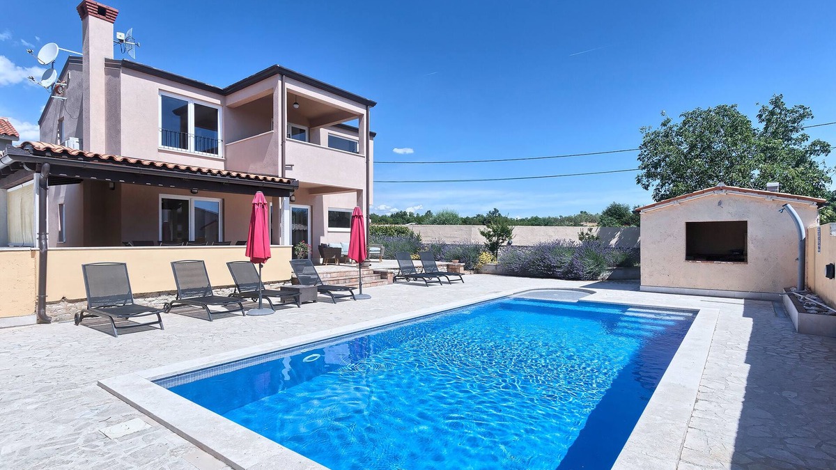 Peruski Villa | Villa Pascal