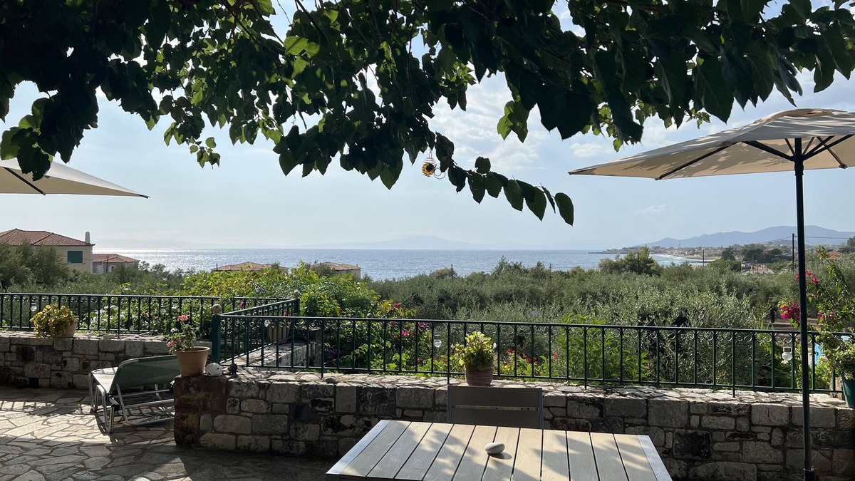 Riglia Villa | Villa Pefnos1 - A tranquil paradise