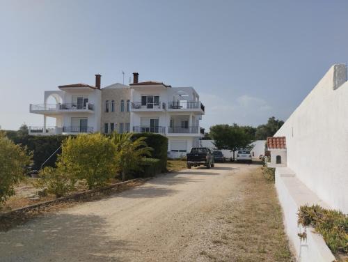 Kalyves Polygyrou Apartment | Villa Pelagia