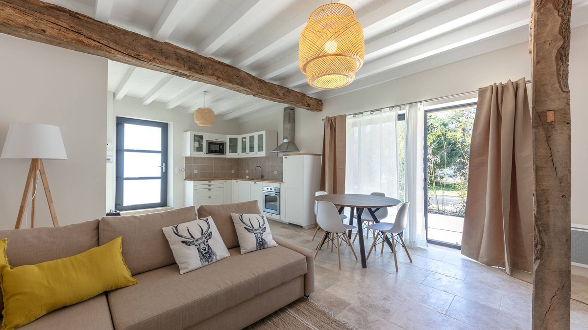 Seysses-Saves Bed & Breakfast | VILLA PEYRIGUÉ, GERS, "LE PETIT PEYRI" COTTAGE