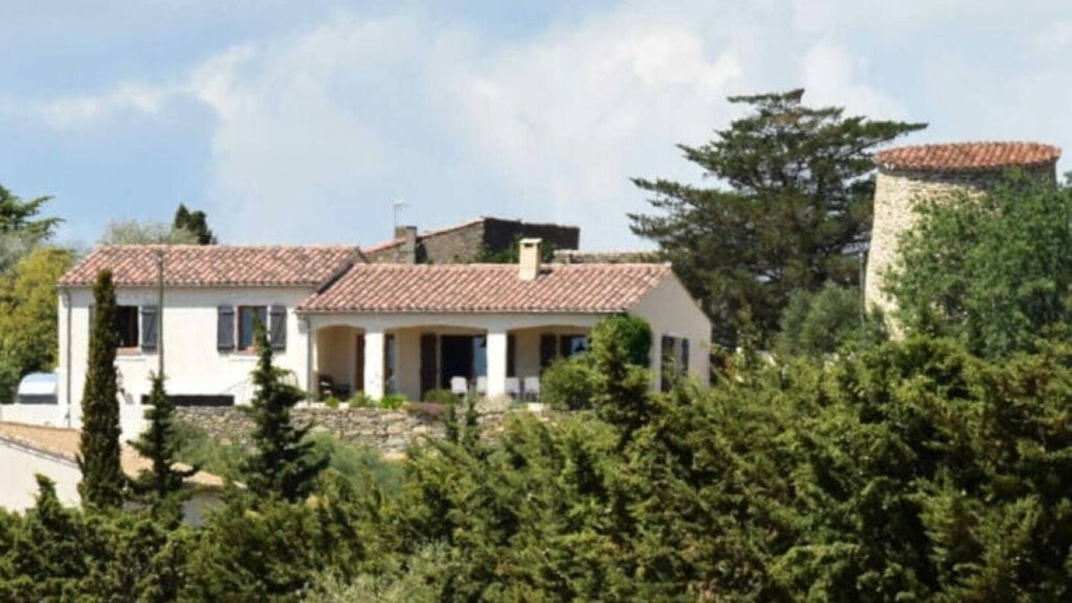 Argeliers Villa | VILLA PIN PARASOL