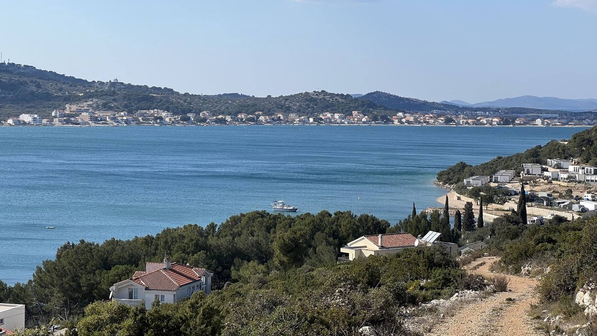 Tisno Apartment | Villa Pina Tisno TOP* Apartment Mila 4-6 people with sea view