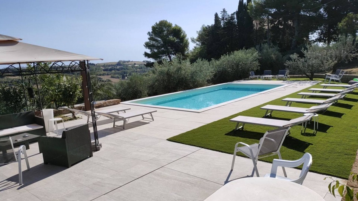 Civitanova Marche Villa | Villa Poggio Bettino by MMega